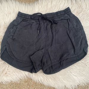 LULULEMON- Tencel Shorts